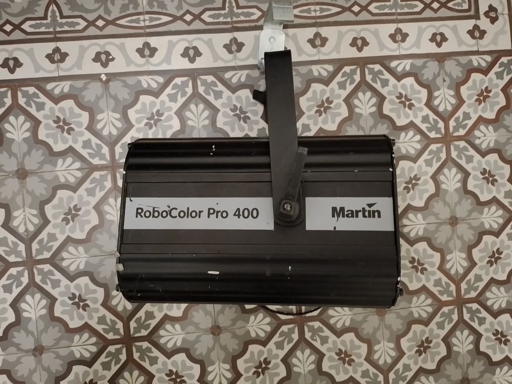 Projecteur Martin robocolor 400 multicouleur Audio et hifi