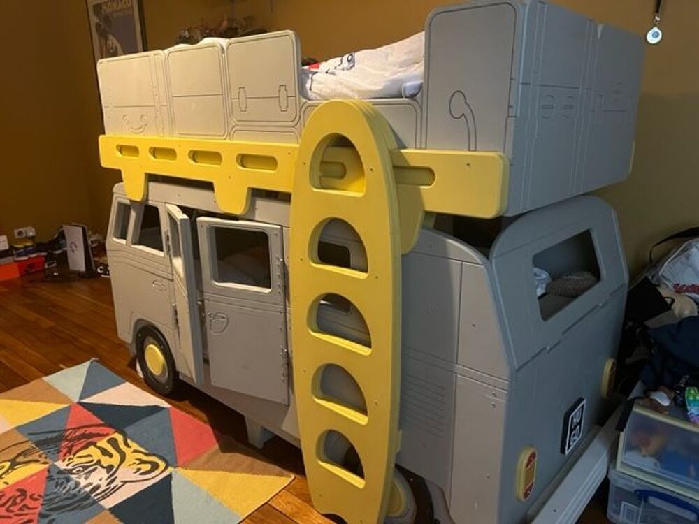 Vendons Lits superpos&eacute;s VW Van Surf Mobilier enfants