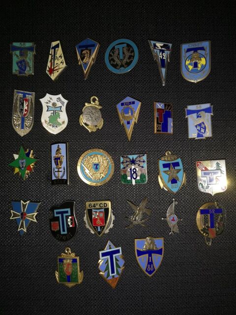 Lot d'insigne militaire transmissions 0 Lille (59)