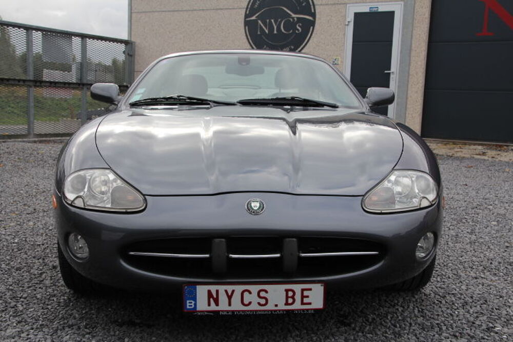 XK8 4.2i V8 2003 occasion 59310 Auchy-lez-Orchies