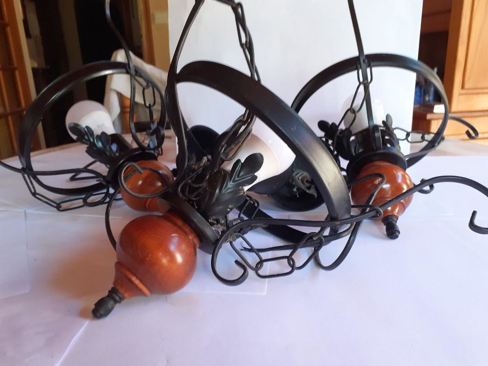 LUSTRES Décoration