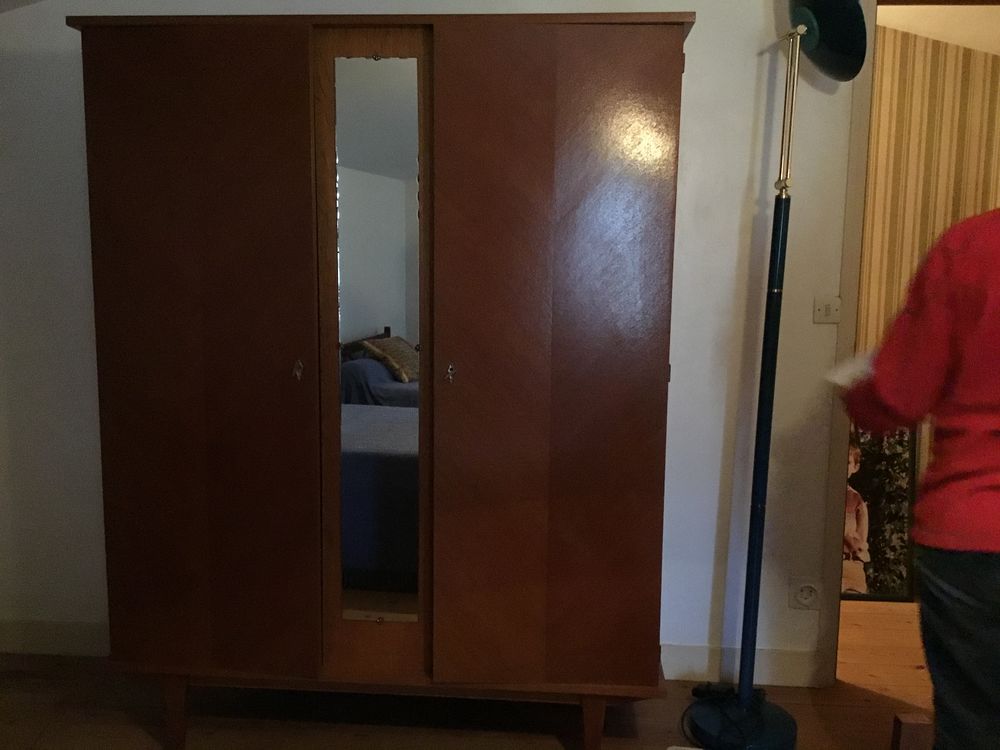 Armoire vintage Meubles