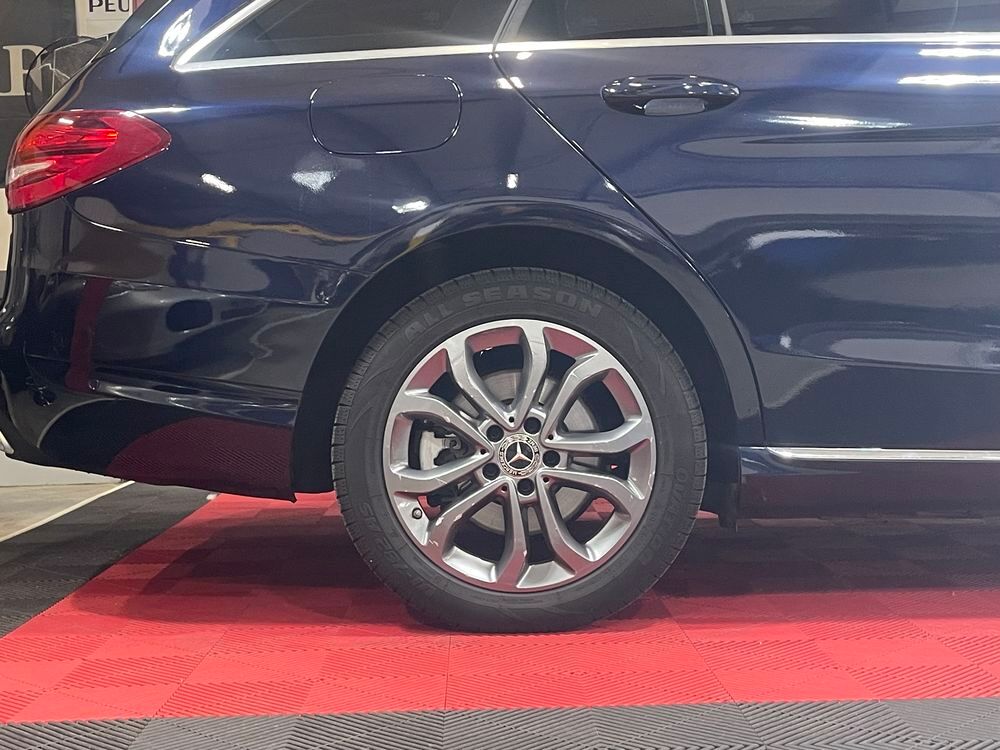 Classe C MERCEDES CLASSE C 250D SW 204 AVANTGARDE 4MATIC 9G-TRONIC 2017 occasion 33700 M&eacute;rignac