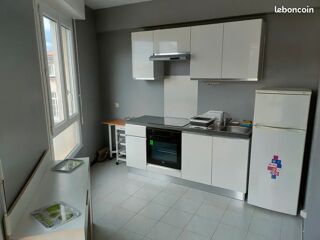  Appartement à louer 2 pièces 57 m²