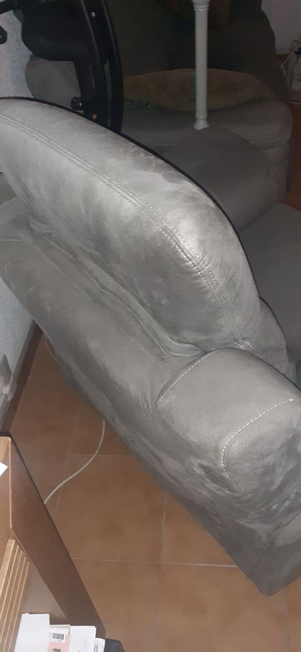 Canap&eacute; 3 places relax + un fauteuil relax en microfibre gris Meubles