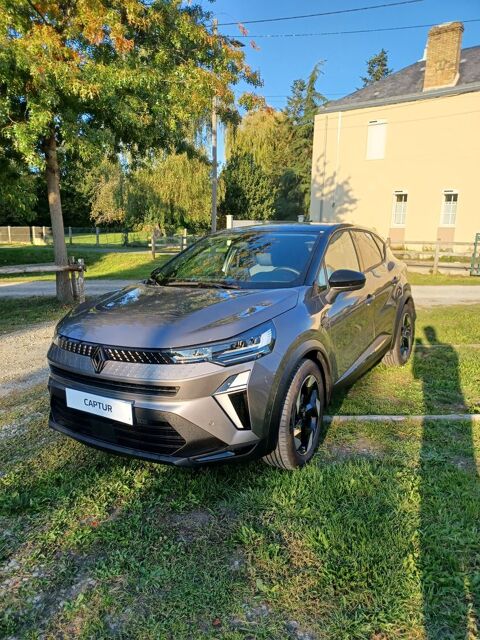 Renault Captur E-Tech full hybrid 145 esprit Alpine 2025 occasion Le Mans 72000