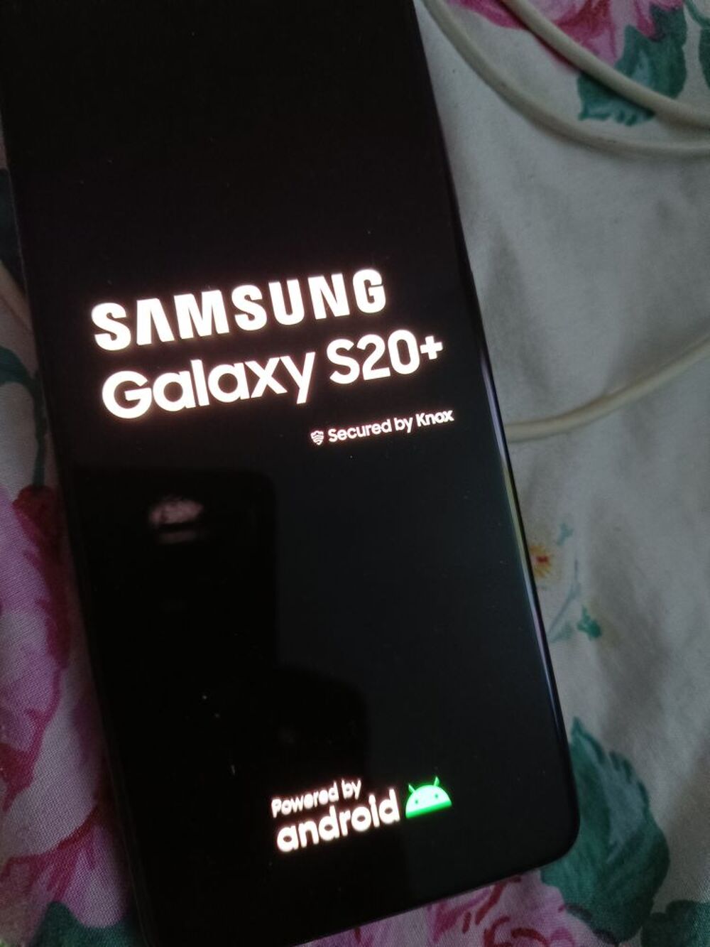 Samsung Galaxy s 20 plus Téléphones et tablettes