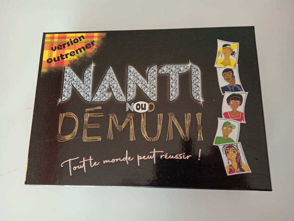 Jeu dr&ocirc;le et de R&ocirc;le "Nani ou Demuni " Puériculture