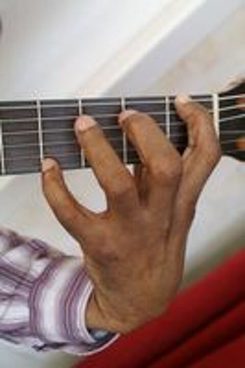   Cours de guitare acoustique et chant 
