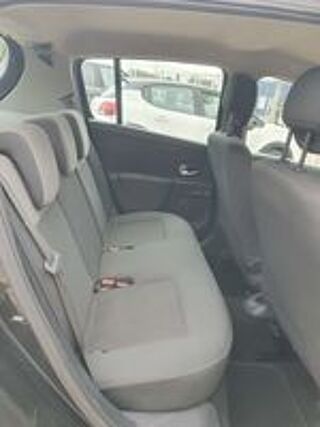 Clio III dCi 85 eco2 Tom Tom Edition 2009 occasion 28000 Chartres