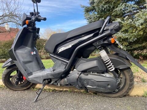 Scooter YAMAHA 2011 occasion Vichy 03200