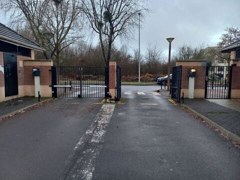  Parking / Garage � louer 12 m�