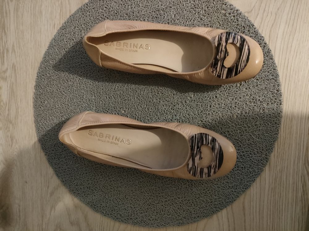 Ballerine rose poudr&eacute; vernis SABRINAS Chaussures