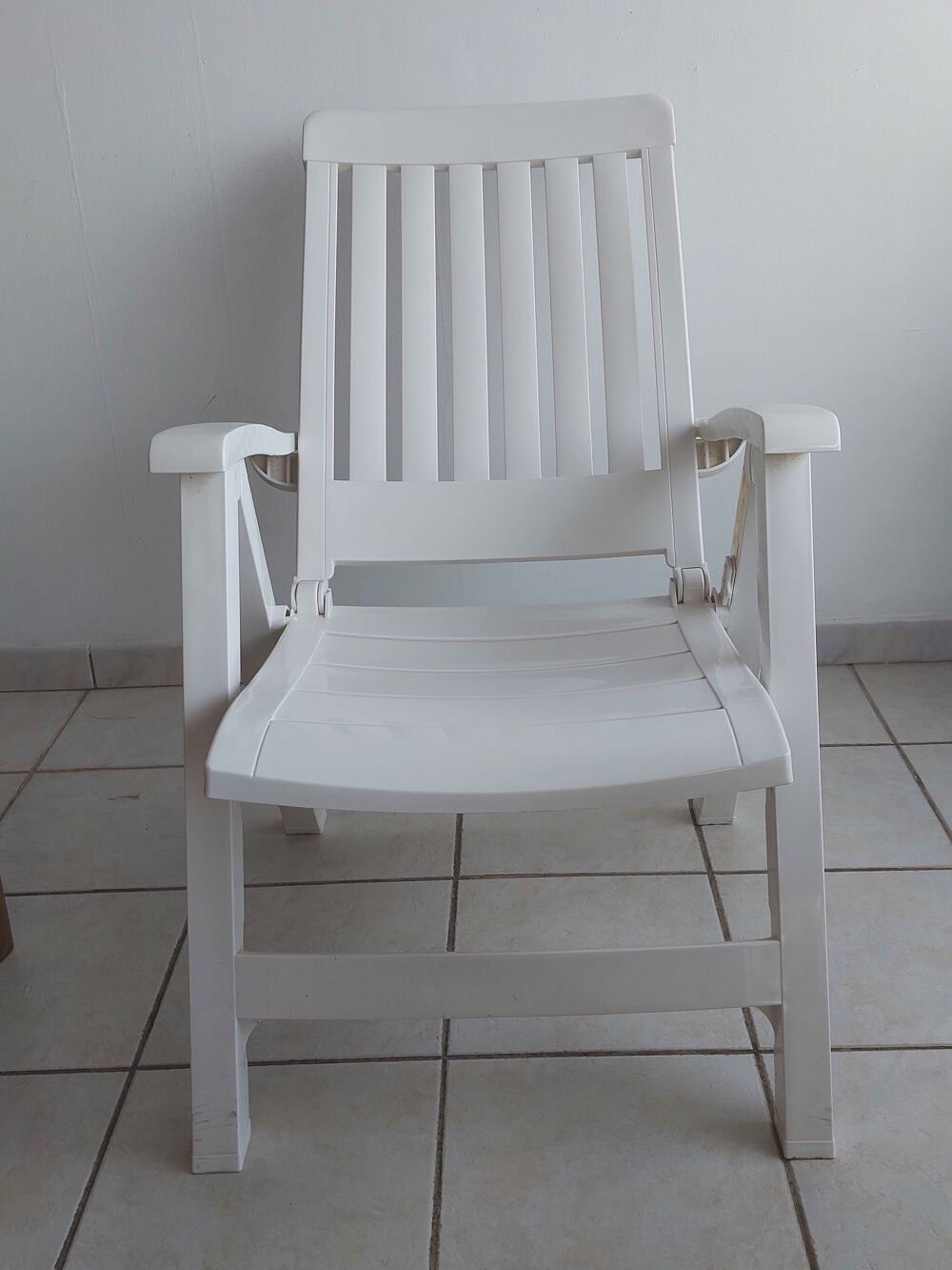 LOT DE 4 FAUTEUILS DE JARDIN MULTIPOSITIONS Meubles