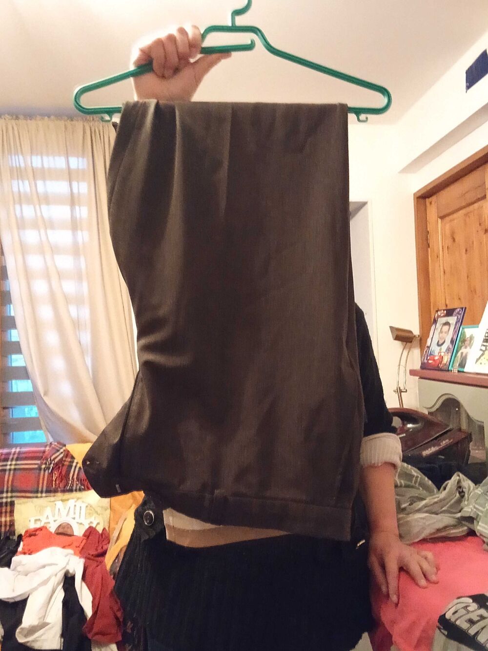 PANTALON DE COSTUME TAILLE 54. Vêtements