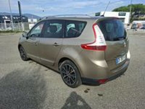 Sc&eacute;nic III Scenic dCi 110 Energy FAP eco2 Bose Edition 2014 occasion 69320 Feyzin