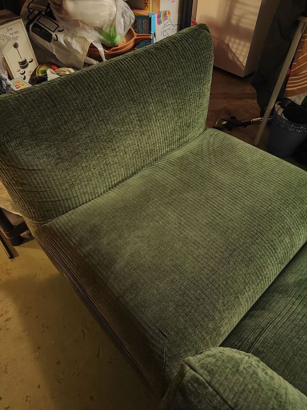 CANAPE (chauffeuse et m&eacute;ridienne) velours vert c&ocirc;tel&eacute; TBE Meubles