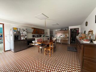  Maison � vendre 9 pi�ces 230 m�