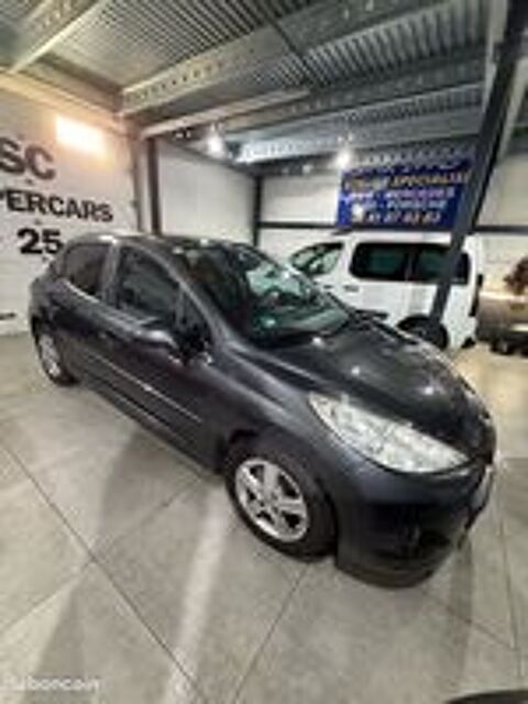 207 Peugeot 1.4 95CH Premium 2011 occasion 31270 Cugnaux