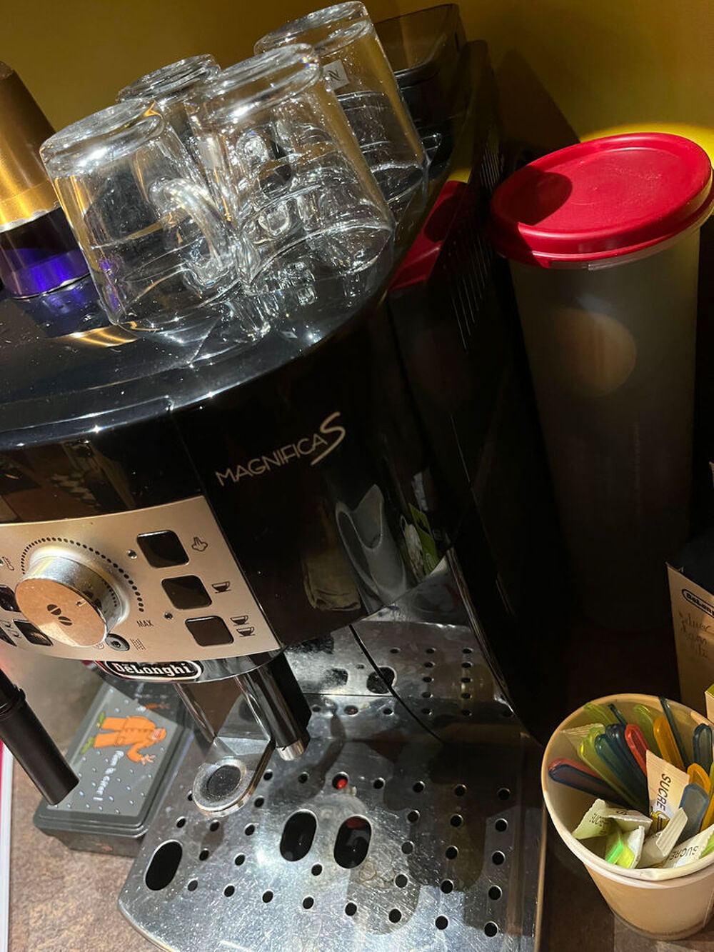 CAFETIERE DELONGHI Electroménager