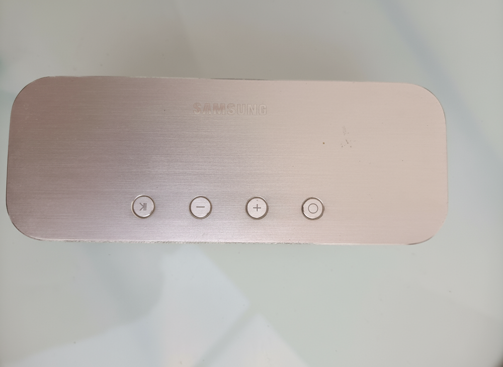 Enceinte Bluetooth Samsung Level Box SB330 ? Comme neuve, av Audio et hifi