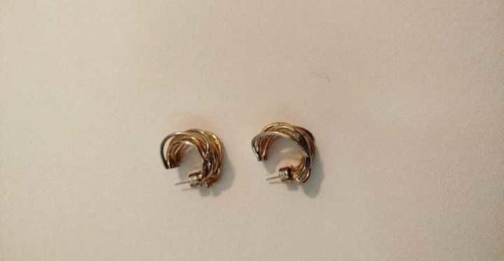 Boucles d'oreilles C&eacute;line plaqu&eacute; or Bijoux et montres
