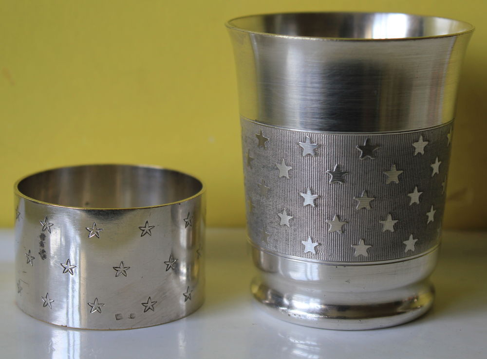 Timbale et rond de serviette &eacute;toiles m&eacute;tal argent&eacute; Cuisine