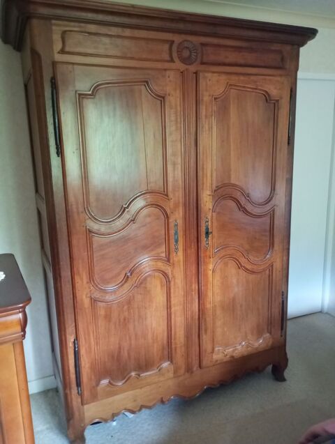 Armoire ancienne Louis-Philippe 95 Curis-au-Mont-d'Or (69)