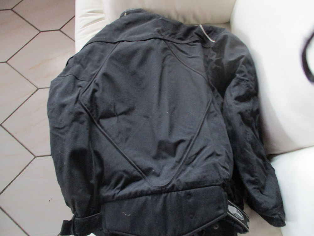 Blouson moto noir Vêtements