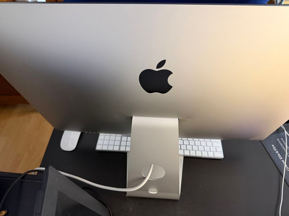 IMac 27" 5K (2019) ? Intel i9 / 32 Go RAM / 1 To SSD / Radeo Matériel informatique