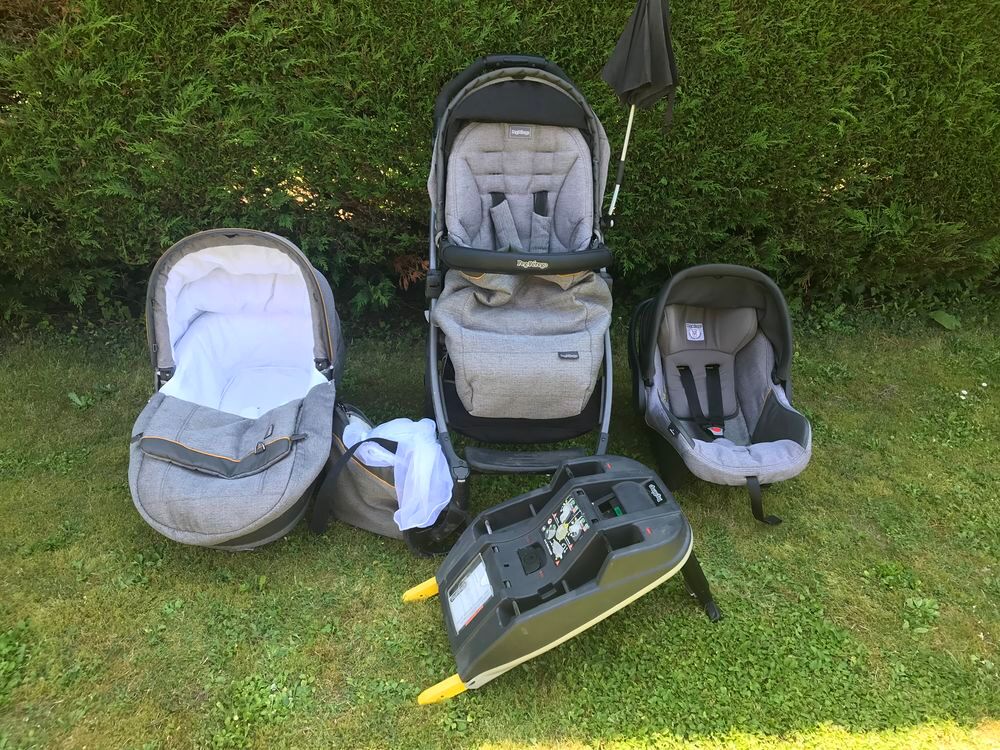 Poussette trio Peg perego Puériculture