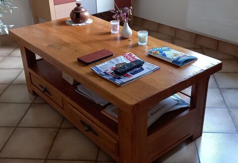 Table de salon Saint-Vincent-sur-Oust (56)