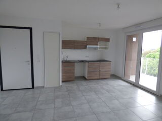  Appartement à louer 2 pièces 43 m²