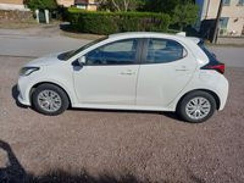 Yaris STE 1.5 HYBRIDE 116 DYNAMIC BUSINESS GPS 2 PLACES 41096 KMS 2024 occasion 88220 Urim&eacute;nil