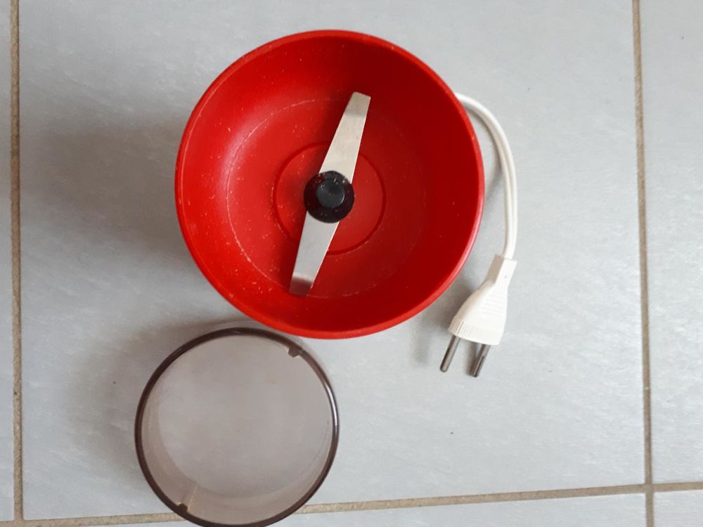 Moulin &agrave; caf&eacute; &eacute;lectrique marque Taurus Electroménager