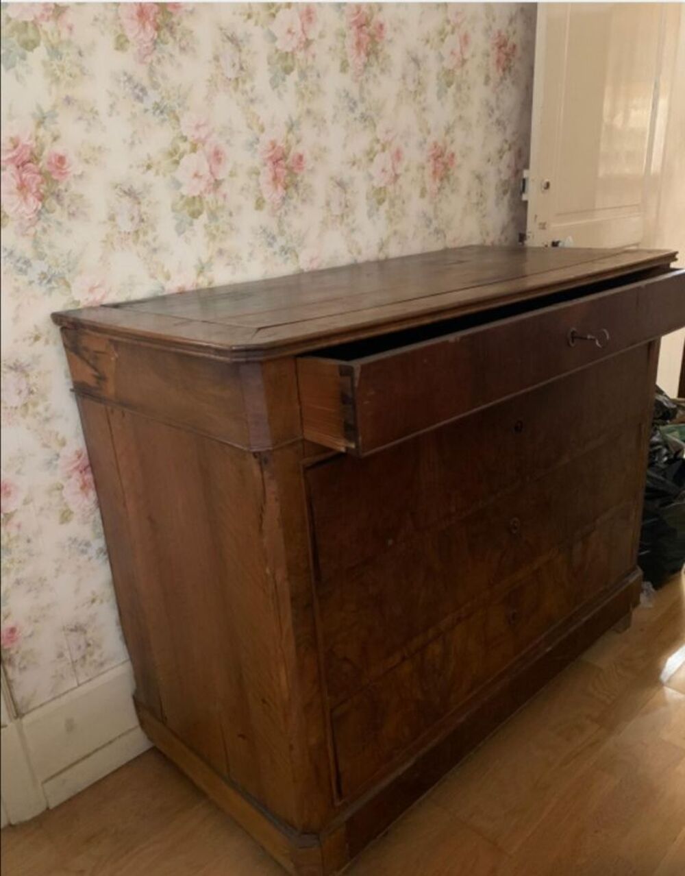 Commode ancienne 4 tiroirs Meubles