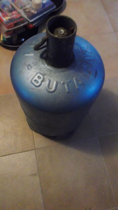 neuf bouteilles gaz butagaz 0 Corbie (80)