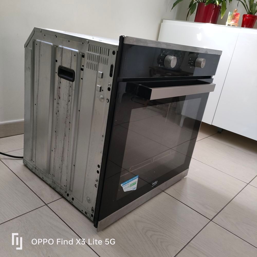 Four encastrable BEKO Electromnager