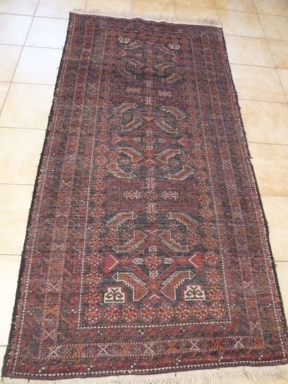 Tapis ancien Baloutchistan (Iran),
198 cm x 100 cm Décoration