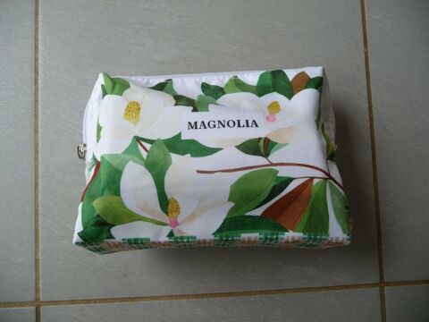 Trousse magnolia FRAGONARD Parfumeur - NEUVE 20 Celles-sur-Belle (79)