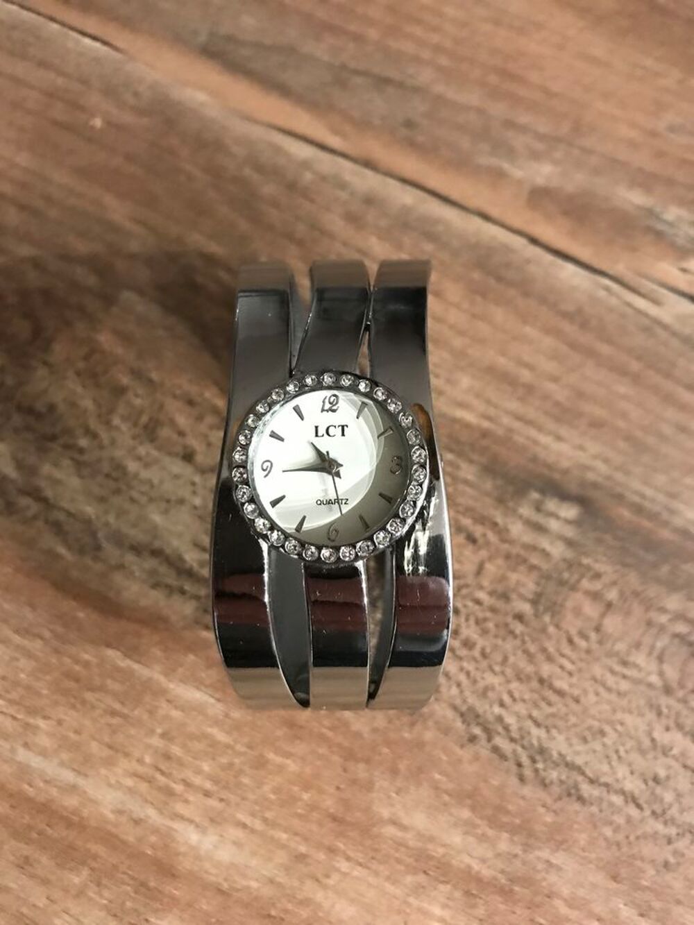 Montre femme &acute;&acute; LCT &acute;&acute; Bijoux et montres