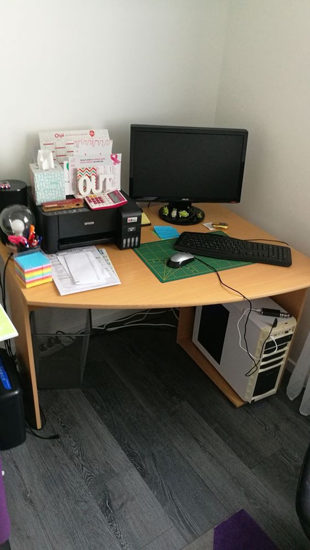 BUREAU 