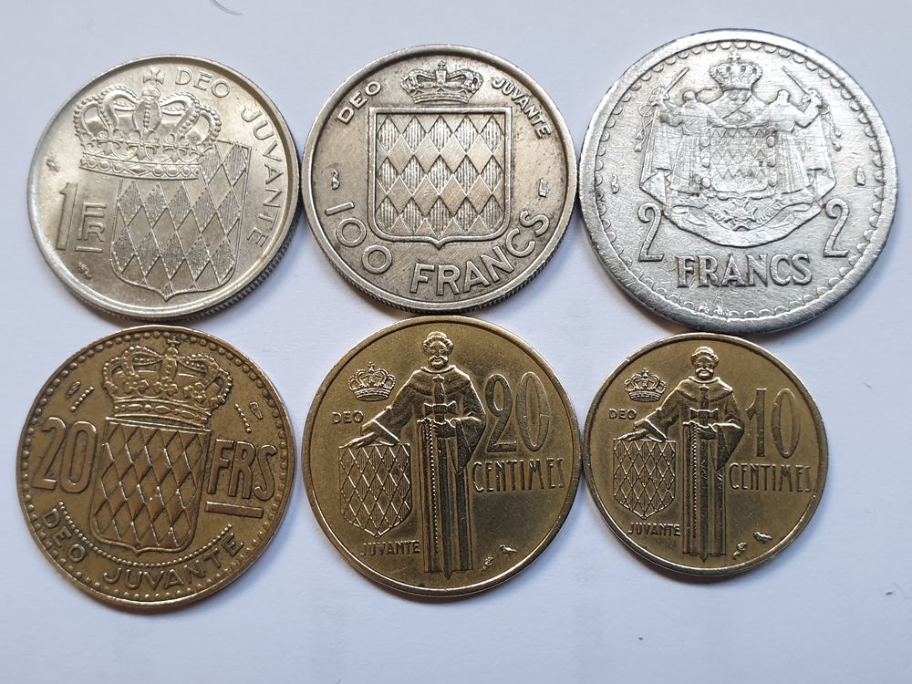 Lot de 6 pi&egrave;ces Monaco 