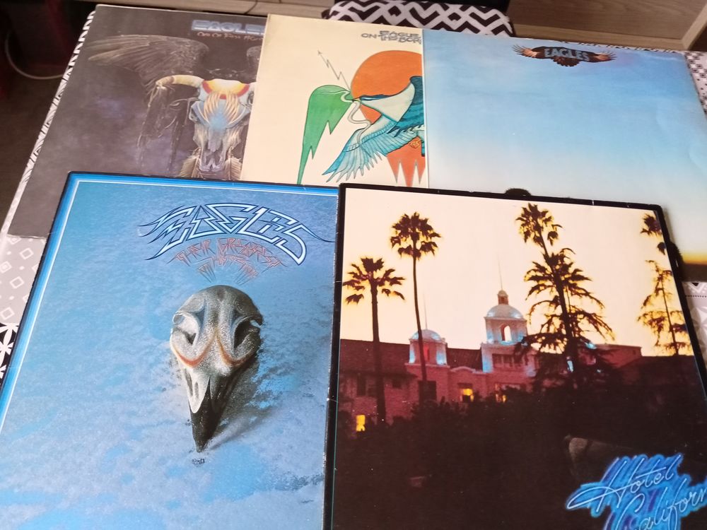 VYNILES DIVERS CD et vinyles