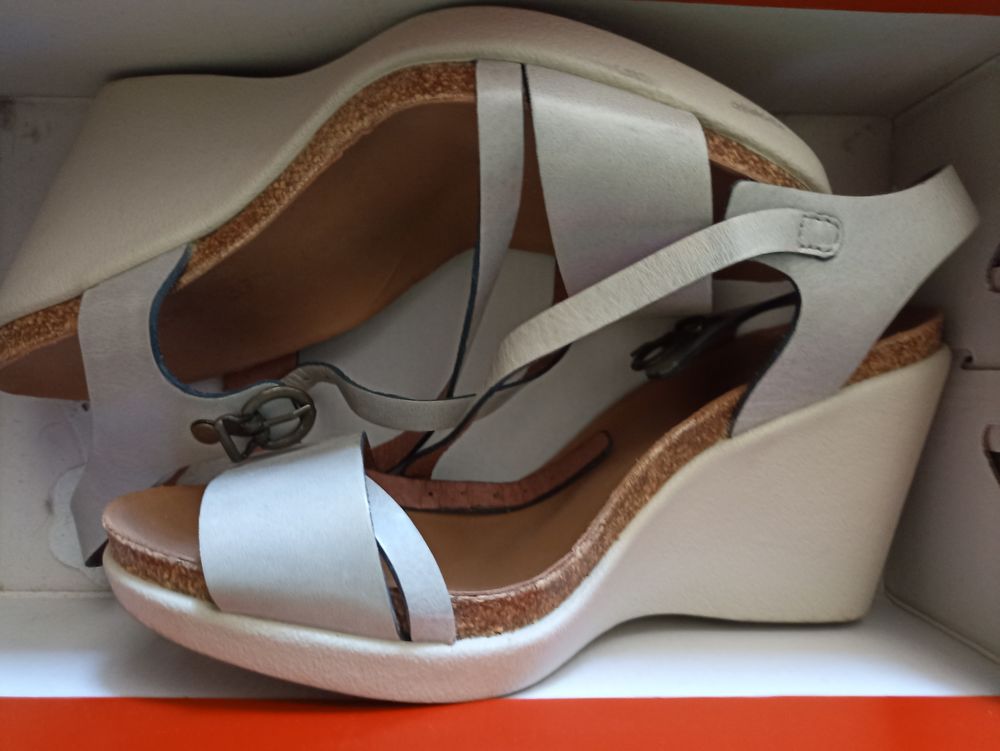 SANDALES KICKERS FEMME Chaussures