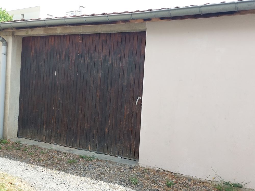 Vente Parking/Garage Grand garage Saint-etienne