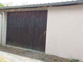  Parking / Garage à vendre 36 m² Saint-etienne