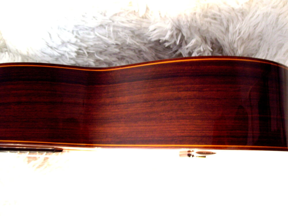 GUITARE RAMIREZ 1a CAMARA (avec double table d'harmonie). Instruments de musique
