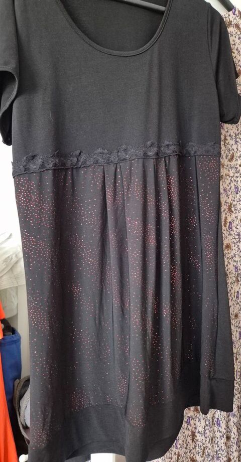 Robe noire à paillettes 8 Montélimar (26)