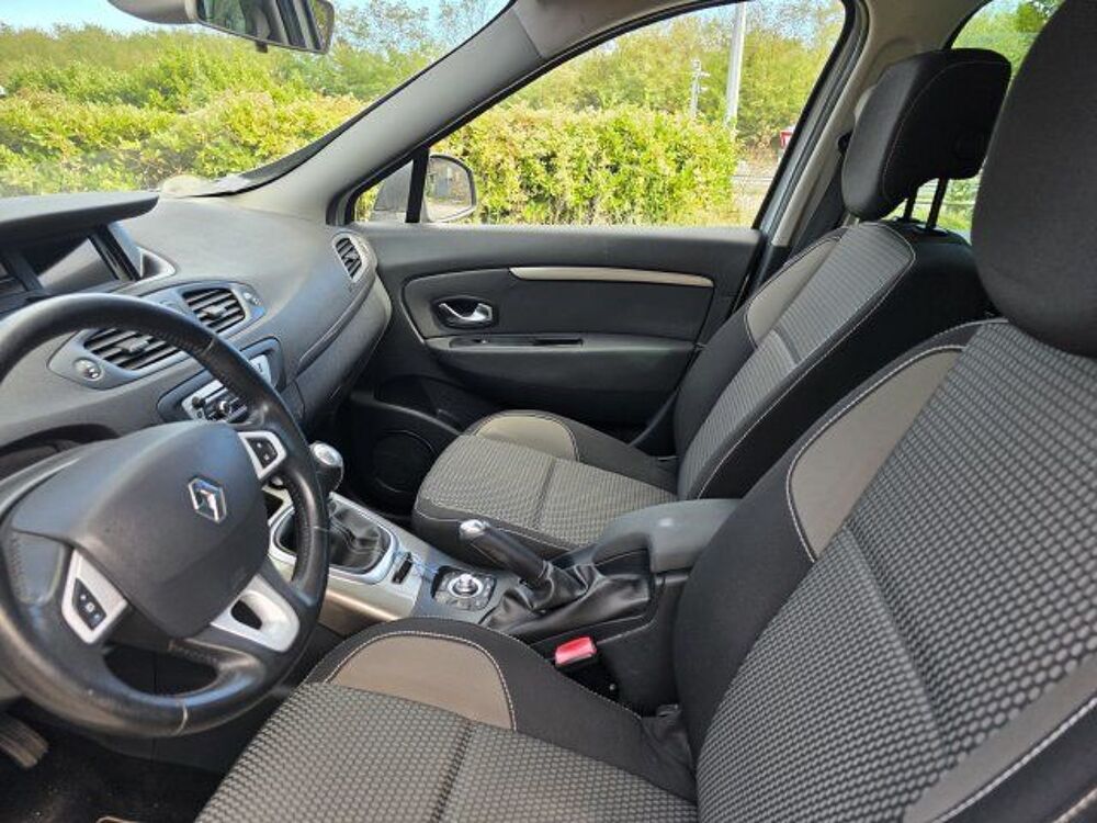 Scenic xmod Scenic Xmod dCi 130 Energy eco2 Business 2014 occasion 69320 Feyzin